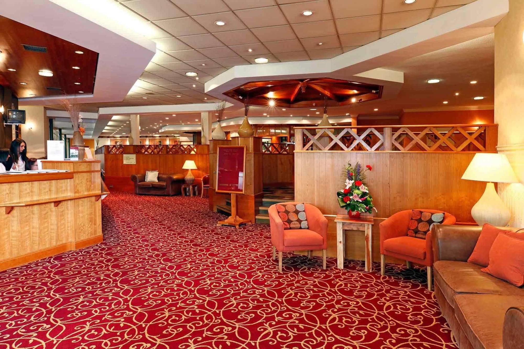 Mercure Wigan Oak Hotel Extérieur photo
